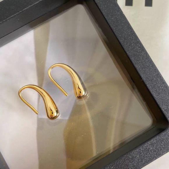 18K Thick Gold Plated Teardrop Hoops Earrings - Picture 6 of 8
